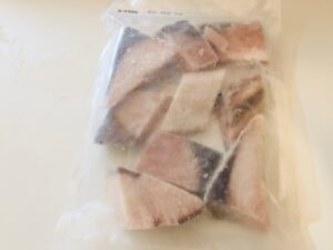 天然ブリの骨取り便利カット